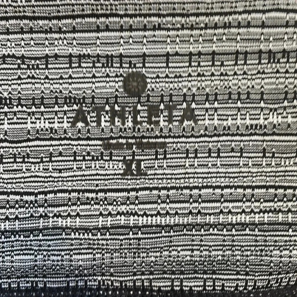 Athleta, Woven Sheer Side Capris, Sz XL, Excellent Condition - Picture 3 of 7